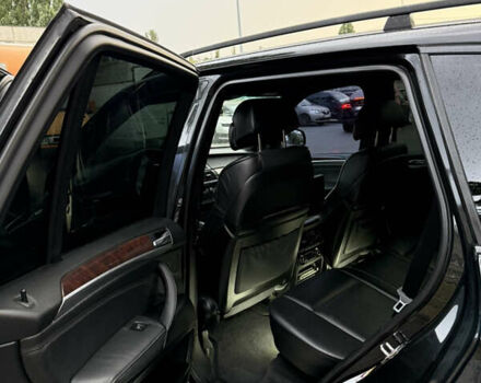 Черный БМВ Х5, объемом двигателя 4.8 л и пробегом 282 тыс. км за 13900 $, фото 19 на Automoto.ua