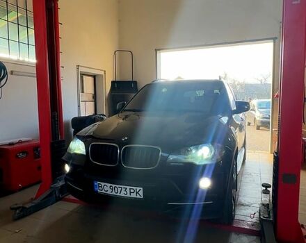 Черный БМВ Х5, объемом двигателя 3 л и пробегом 360 тыс. км за 9500 $, фото 7 на Automoto.ua