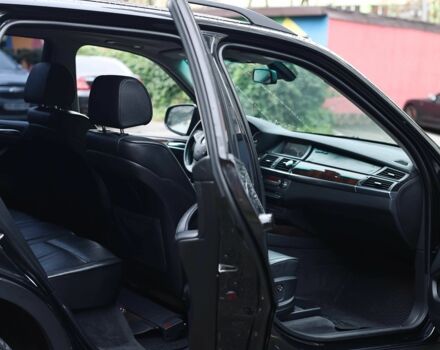 Черный БМВ Х5, объемом двигателя 3 л и пробегом 2 тыс. км за 14000 $, фото 4 на Automoto.ua