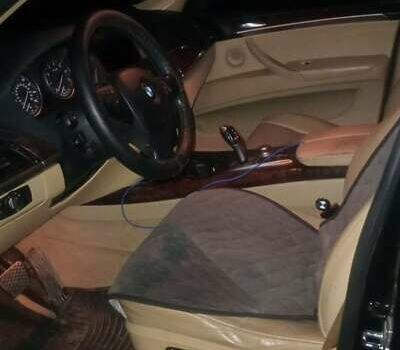 Чорний БМВ Х5, об'ємом двигуна 3 л та пробігом 320 тис. км за 7500 $, фото 1 на Automoto.ua