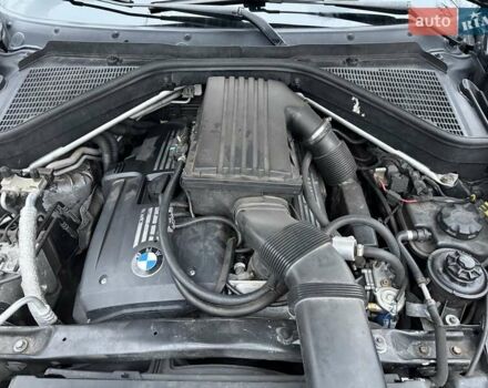 Чорний БМВ Х5, об'ємом двигуна 3 л та пробігом 364 тис. км за 8999 $, фото 34 на Automoto.ua