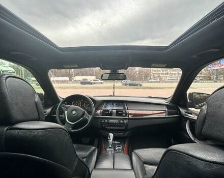 Черный БМВ Х5, объемом двигателя 4.8 л и пробегом 280 тыс. км за 13000 $, фото 7 на Automoto.ua
