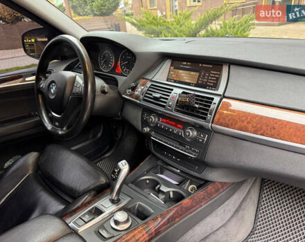 Черный БМВ Х5, объемом двигателя 4.8 л и пробегом 234 тыс. км за 11900 $, фото 33 на Automoto.ua