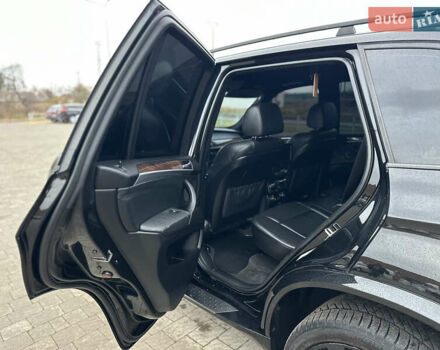 Черный БМВ Х5, объемом двигателя 3 л и пробегом 270 тыс. км за 12250 $, фото 69 на Automoto.ua