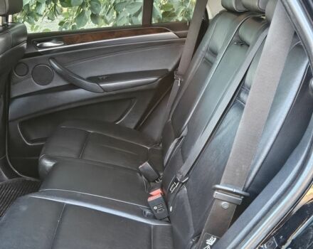 Черный БМВ Х5, объемом двигателя 3 л и пробегом 250 тыс. км за 10900 $, фото 4 на Automoto.ua