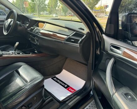 Черный БМВ Х5, объемом двигателя 3 л и пробегом 245 тыс. км за 12790 $, фото 13 на Automoto.ua