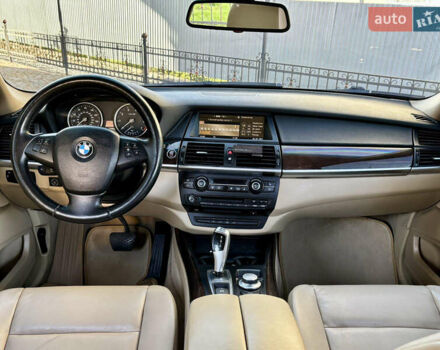 Черный БМВ Х5, объемом двигателя 4.8 л и пробегом 287 тыс. км за 8700 $, фото 16 на Automoto.ua