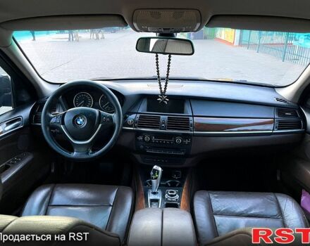 Чорний БМВ Х5, об'ємом двигуна 3 л та пробігом 300 тис. км за 13500 $, фото 6 на Automoto.ua