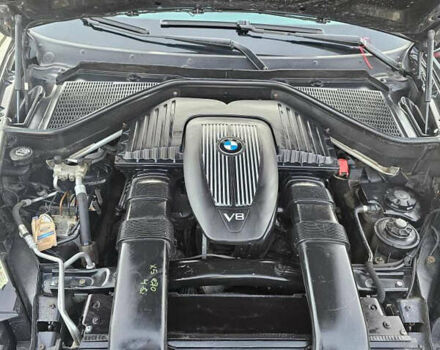 Черный БМВ Х5, объемом двигателя 4.8 л и пробегом 200 тыс. км за 14500 $, фото 6 на Automoto.ua