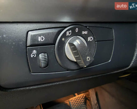 Черный БМВ Х5, объемом двигателя 3 л и пробегом 265 тыс. км за 12500 $, фото 30 на Automoto.ua