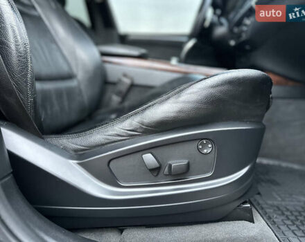Черный БМВ Х5, объемом двигателя 3 л и пробегом 270 тыс. км за 12250 $, фото 91 на Automoto.ua