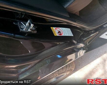 Чорний БМВ Х5, об'ємом двигуна 3 л та пробігом 284 тис. км за 12700 $, фото 4 на Automoto.ua