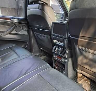 Черный БМВ Х5, объемом двигателя 4.8 л и пробегом 225 тыс. км за 12300 $, фото 16 на Automoto.ua