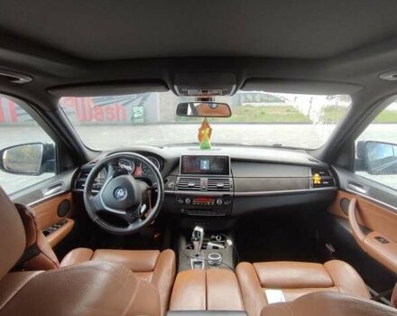 Черный БМВ Х5, объемом двигателя 3 л и пробегом 312 тыс. км за 12500 $, фото 2 на Automoto.ua