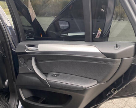 Черный БМВ Х5, объемом двигателя 4.8 л и пробегом 229 тыс. км за 17000 $, фото 29 на Automoto.ua