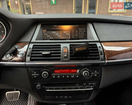 Черный БМВ Х5, объемом двигателя 4.8 л и пробегом 234 тыс. км за 11900 $, фото 18 на Automoto.ua