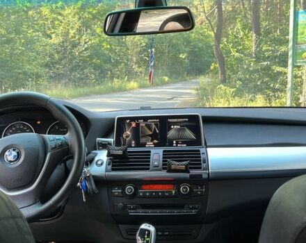 Черный БМВ Х5, объемом двигателя 3 л и пробегом 300 тыс. км за 14000 $, фото 10 на Automoto.ua