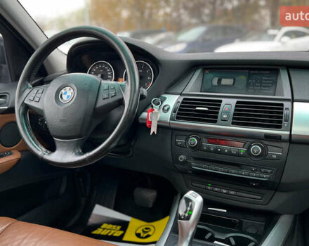 Черный БМВ Х5, объемом двигателя 4.8 л и пробегом 202 тыс. км за 12500 $, фото 17 на Automoto.ua