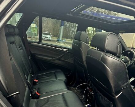 Черный БМВ Х5, объемом двигателя 4.8 л и пробегом 280 тыс. км за 13000 $, фото 6 на Automoto.ua