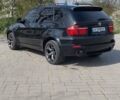 Черный БМВ Х5, объемом двигателя 4.8 л и пробегом 300 тыс. км за 9000 $, фото 2 на Automoto.ua