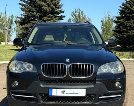 Черный БМВ Х5, объемом двигателя 3 л и пробегом 327 тыс. км за 9500 $, фото 1 на Automoto.ua