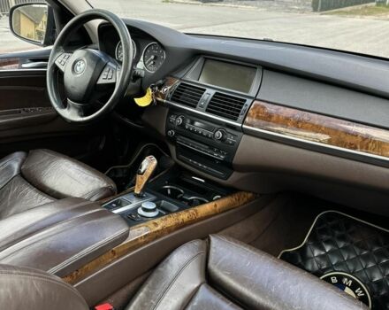 Черный БМВ Х5, объемом двигателя 3 л и пробегом 280 тыс. км за 9200 $, фото 7 на Automoto.ua