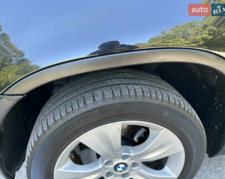 Чорний БМВ Х5, об'ємом двигуна 2.99 л та пробігом 285 тис. км за 11800 $, фото 6 на Automoto.ua