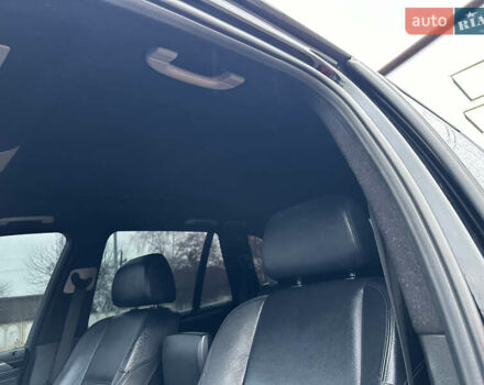 Черный БМВ Х5, объемом двигателя 3 л и пробегом 270 тыс. км за 12250 $, фото 64 на Automoto.ua