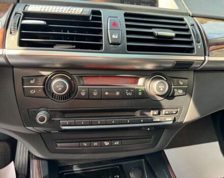 Черный БМВ Х5, объемом двигателя 3 л и пробегом 245 тыс. км за 12790 $, фото 28 на Automoto.ua