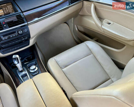 Черный БМВ Х5, объемом двигателя 4.8 л и пробегом 287 тыс. км за 8700 $, фото 34 на Automoto.ua