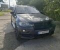 Черный БМВ Х5, объемом двигателя 4.8 л и пробегом 300 тыс. км за 5359 $, фото 1 на Automoto.ua