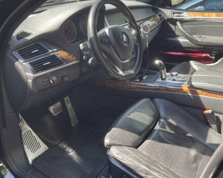 Черный БМВ Х5, объемом двигателя 4.8 л и пробегом 385 тыс. км за 11000 $, фото 17 на Automoto.ua