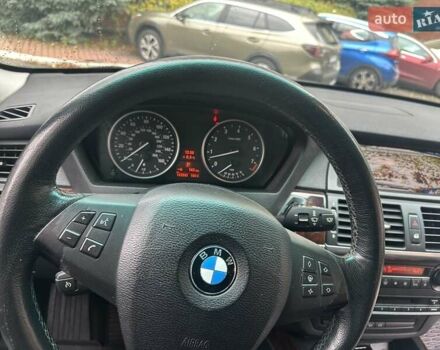 Черный БМВ Х5, объемом двигателя 3 л и пробегом 153 тыс. км за 14000 $, фото 16 на Automoto.ua