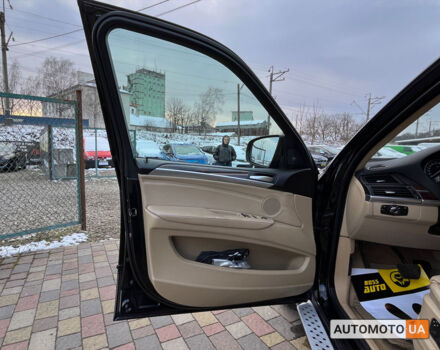 Черный БМВ Х5, объемом двигателя 3 л и пробегом 275 тыс. км за 16600 $, фото 7 на Automoto.ua