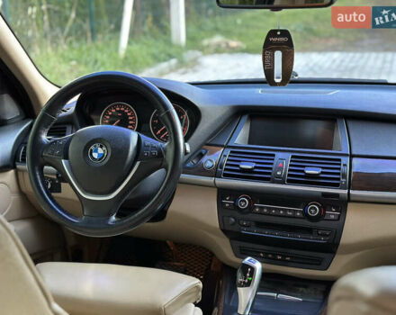 Чорний БМВ Х5, об'ємом двигуна 3 л та пробігом 310 тис. км за 13900 $, фото 20 на Automoto.ua