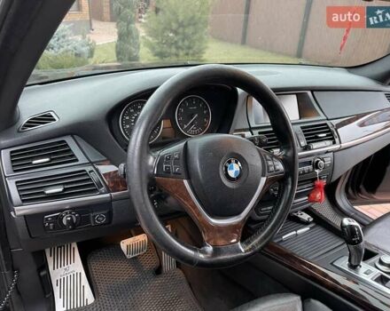 БМВ Х5 2008 в Днепре (Днепропетровске) на Automoto.ua Черный БМВ Х5, объемом двигателя 3 л и пробегом 384 тыс. км за 12500 $, фото 9 на Automoto.ua