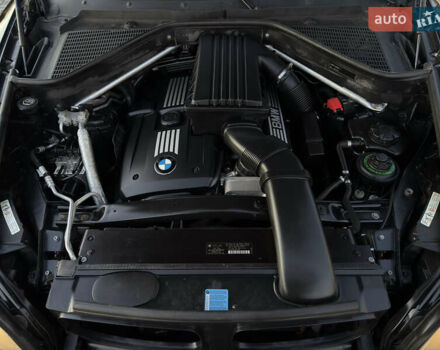 Чорний БМВ Х5, об'ємом двигуна 3 л та пробігом 110 тис. км за 12900 $, фото 117 на Automoto.ua