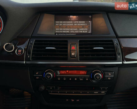 Чорний БМВ Х5, об'ємом двигуна 3 л та пробігом 110 тис. км за 12900 $, фото 95 на Automoto.ua