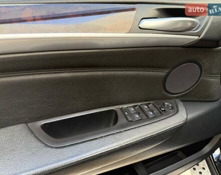 Черный БМВ Х5, объемом двигателя 3 л и пробегом 160 тыс. км за 14990 $, фото 15 на Automoto.ua