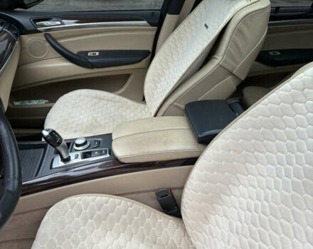 Черный БМВ Х5, объемом двигателя 4.8 л и пробегом 360 тыс. км за 9000 $, фото 9 на Automoto.ua