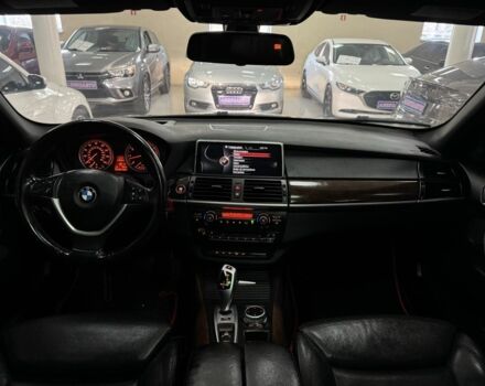 Черный БМВ Х5, объемом двигателя 4.8 л и пробегом 210 тыс. км за 11000 $, фото 10 на Automoto.ua