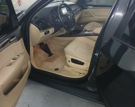 Черный БМВ Х5, объемом двигателя 3 л и пробегом 280 тыс. км за 13000 $, фото 16 на Automoto.ua