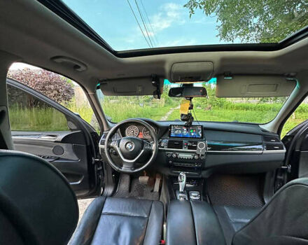 Черный БМВ Х5, объемом двигателя 3 л и пробегом 300 тыс. км за 11700 $, фото 19 на Automoto.ua