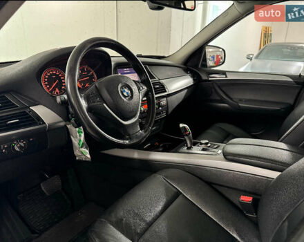 Чорний БМВ Х5, об'ємом двигуна 3 л та пробігом 244 тис. км за 16850 $, фото 24 на Automoto.ua