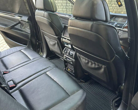 БМВ Х5 2008 в Черновцах на Automoto.ua Черный БМВ Х5, объемом двигателя 3 л и пробегом 276 тыс. км за 12200 $, фото 37 на Automoto.ua