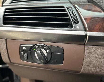 Чорний БМВ Х5, об'ємом двигуна 3 л та пробігом 315 тис. км за 10999 $, фото 23 на Automoto.ua