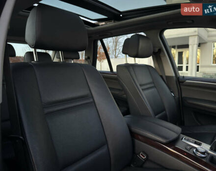 Чорний БМВ Х5, об'ємом двигуна 3 л та пробігом 110 тис. км за 12900 $, фото 108 на Automoto.ua