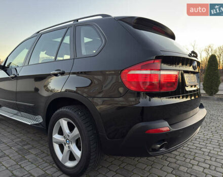 Чорний БМВ Х5, об'ємом двигуна 3 л та пробігом 110 тис. км за 12900 $, фото 34 на Automoto.ua