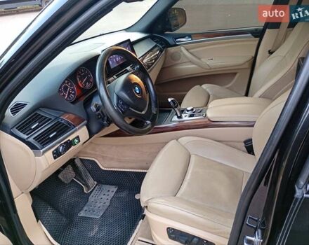 Черный БМВ Х5, объемом двигателя 4.8 л и пробегом 240 тыс. км за 15500 $, фото 11 на Automoto.ua