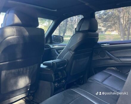 Черный БМВ Х5, объемом двигателя 4.8 л и пробегом 270 тыс. км за 15300 $, фото 10 на Automoto.ua